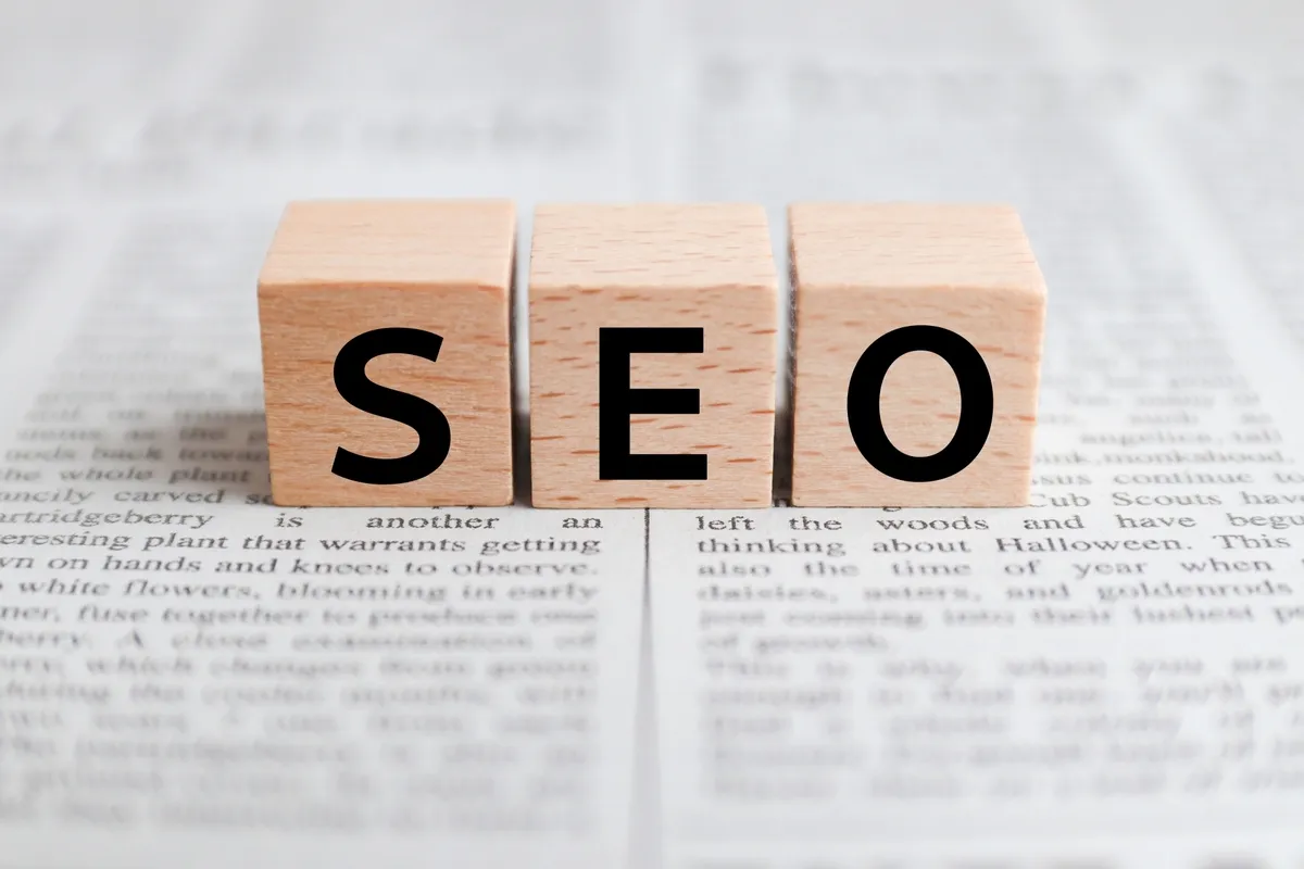 サブドメインとサブディレクトリの違いを解説するアイキャッチ画像